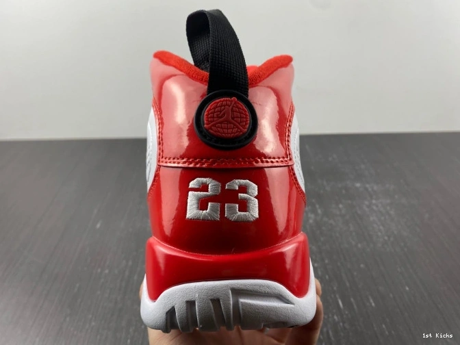 1st Kicks White 9 Jordan Retro Air 302370- Red BestValue Gym 629 1117